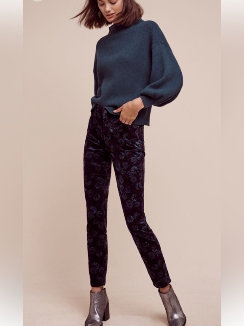 Pilcro and Letterpress Women's Navy Floral Velvet Slim Pants Script 27
